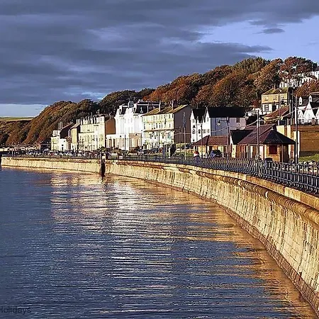 Dragonfly - Part Of The The Bay Village With Pool, Gym And Direct Access, Pub, Restaurant, Tennis And Meadows Walks Filey