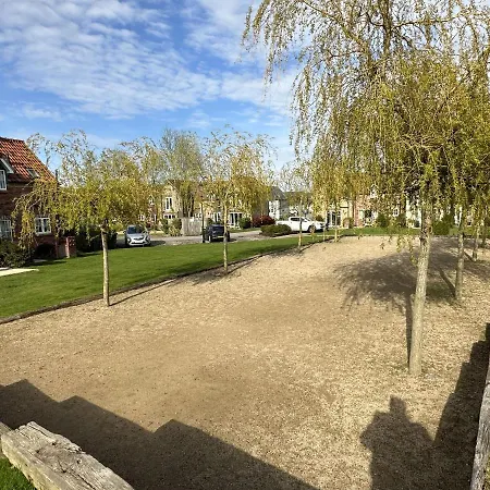 Dragonfly - Part Of The The Bay Village With Pool, Gym And Direct Access, Pub, Restaurant, Tennis And Meadows Walks * Filey